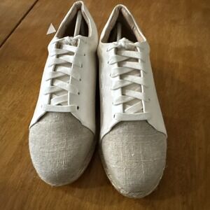 Matt & Nat Men’s Maia White Beige Sneakers, Vegan Leather Size US 8 38 New